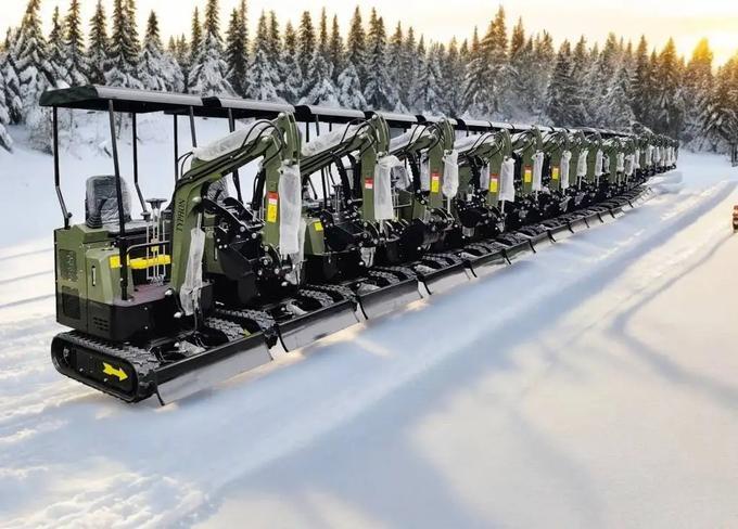 TYPHON TERROR XV STORM Mini Excavator – 1.05 Ton Trench Digger Engine USA