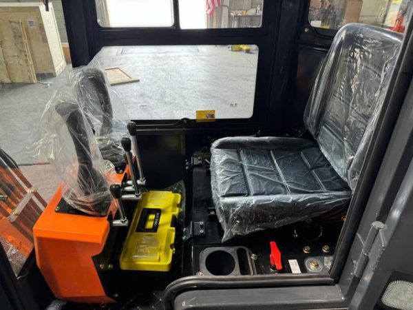 AGT 13.5HP 1-ton Mini & Small Excavator More Comfortable, 2116 pounds With Enclosed Cab Gasoline For Sale | AGT-QH13R